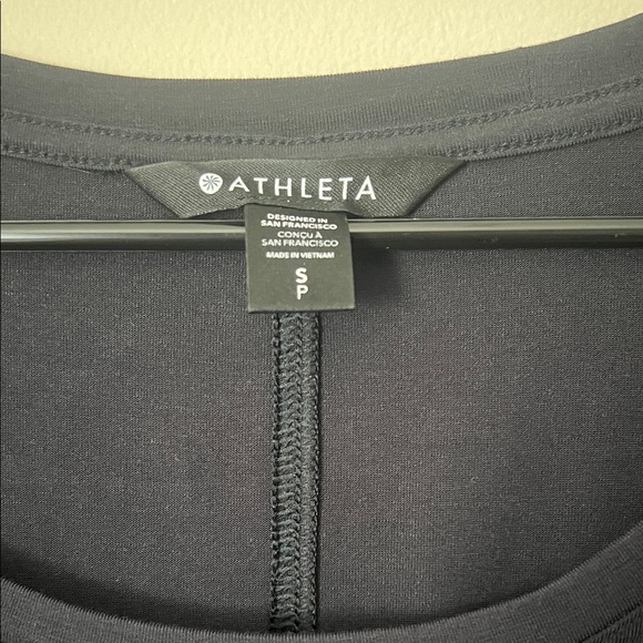 NWOT Athleta Black Short Sleeve Tee - Picture 2 of 4